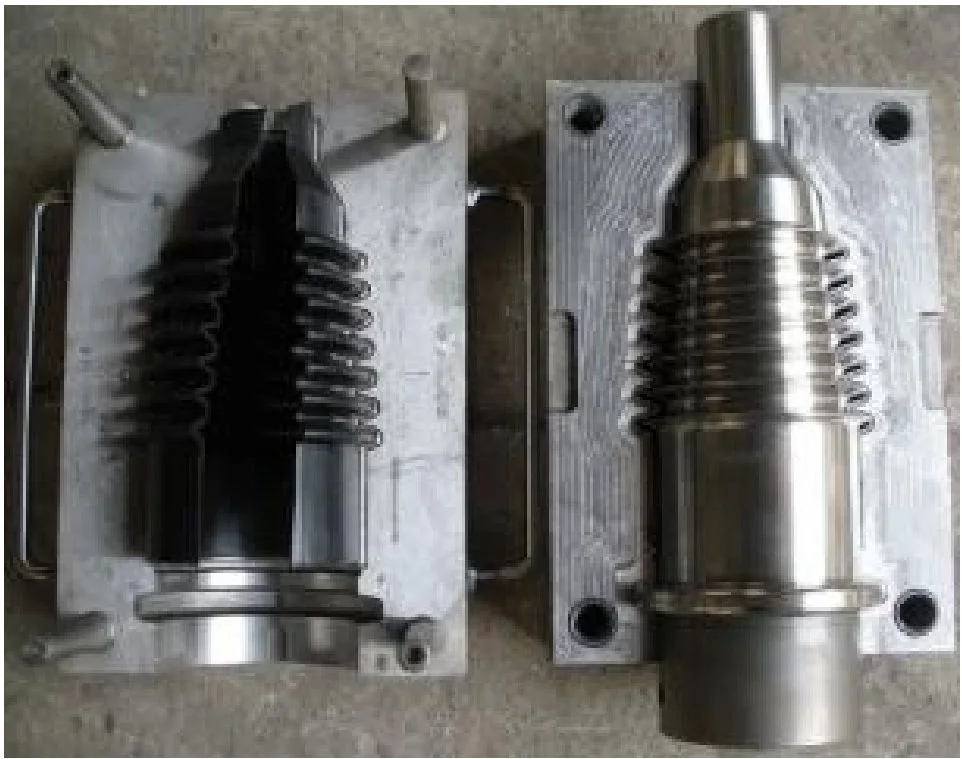 Blow moulding tool cavity